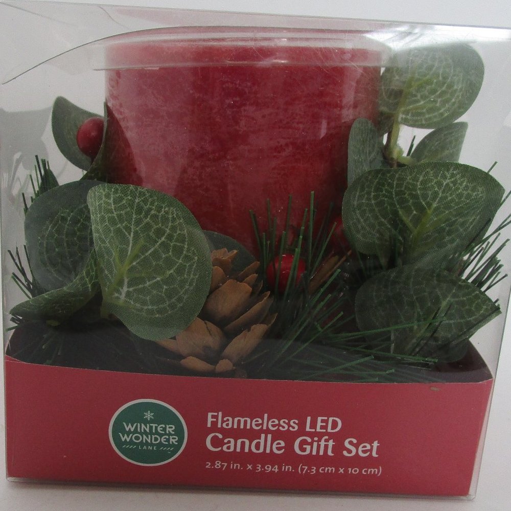 NIB flameless candle gift set